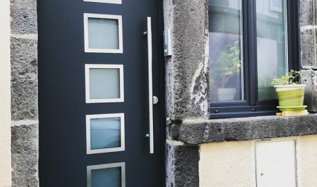 Installation de porte d'entrée Clermont-Ferrand