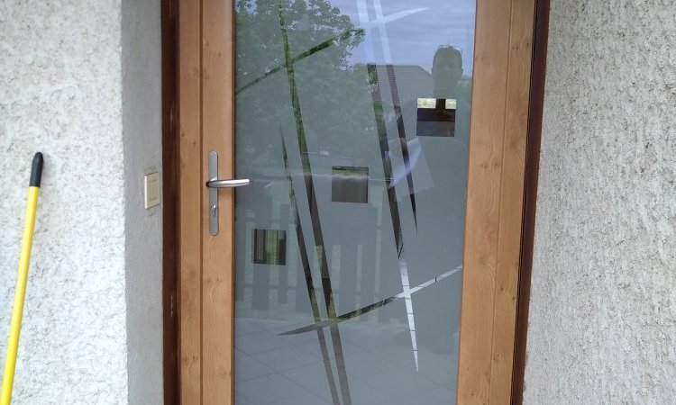 porte d'entrée vitrée pvc plaxé chene irlandais